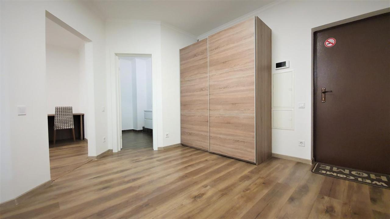 Lux в киеве Apartment *